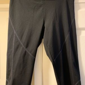 Workout Capri Leggings